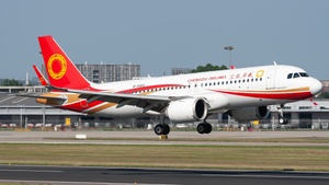 Photo of B-32EQ - Airbus A320-251N operated by Chengdu Airlines
