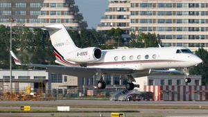 Photo of B-652S - Gulfstream GIV-X (G450) operated by Amber Aviation