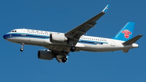 Photo of B-32JL - Airbus A320-251N operated by China Southern Airlines