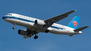 Photo of B-6775 - Airbus A320-214 operated by China Southern Airlines