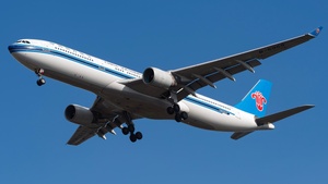 Photo of B-5959 - Airbus A330-323 operated by China Southern Airlines