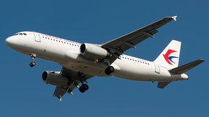 Photo of B-6672 - Airbus A320-232 operated by China Eastern Airlines