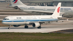 Photo of B-6599 - Airbus A321-213 operated by Air China