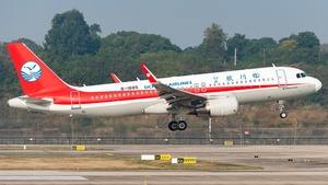 Photo of B-1885 - Airbus A320-214 operated by Sichuan Airlines