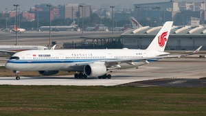 Photo of B-327V - Airbus A350-941 operated by Air China