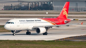 Photo of B-9979 - Airbus A320-214 operated by Shenzhen Airlines