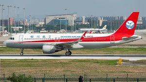 Photo of B-8470 - Airbus A320-214 operated by Sichuan Airlines