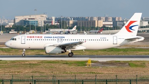 Photo of B-6559 - Airbus A320-232 operated by China Eastern Airlines