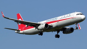 Photo of B-300A - Airbus A321-231 operated by Sichuan Airlines