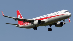 Photo of B-8601 - Airbus A321-211 operated by Sichuan Airlines