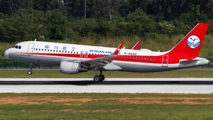 Photo of B-8685 - Airbus A320-214 operated by Sichuan Airlines