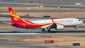 Photo of B-6062 - Boeing 737-84P operated by Hainan Airlines