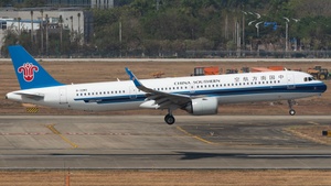 Photo of B-32M9 - Airbus A321-251NX operated by China Southern Airlines