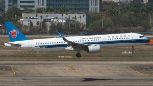 Photo of B-1090 - Airbus A321-271N operated by China Southern Airlines