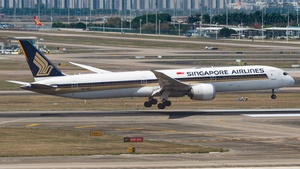 Photo of 9V-SCF - Boeing 787-10 Dreamliner operated by Singapore Airlines