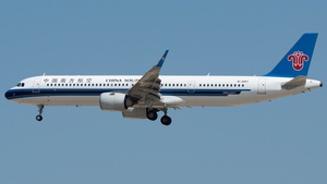 Photo of B-32KY - Airbus A321-251NX operated by China Southern Airlines