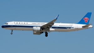 Photo of B-322A - Airbus A321-253NX operated by China Southern Airlines