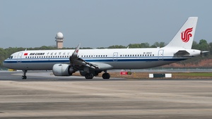 Photo of B-32CC - Airbus A321-251NX operated by Air China