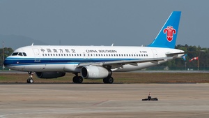 Photo of B-6910 - Airbus A320-232 operated by China Southern Airlines