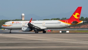 Photo of B-8389 - Airbus A321-231 operated by Tianjin Airlines