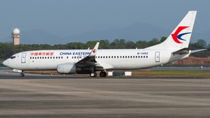 Photo of B-5492 - Boeing 737-89P operated by China Eastern Airlines