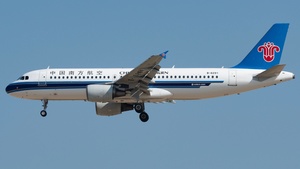 Photo of B-6291 - Airbus A320-214 operated by China Southern Airlines