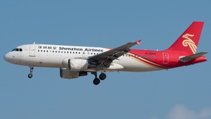 Photo of B-6565 - Airbus A320-214 operated by Shenzhen Airlines