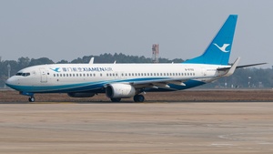 Photo of B-5792 - Boeing 737-85C operated by Xiamen Airlines