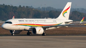 Photo of B-32C0 - Airbus A319-153N operated by Tibet Airlines