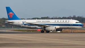 Photo of B-6588 - Airbus A320-232 operated by China Southern Airlines