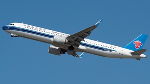 Photo of B-32LQ - Airbus A321-251NX operated by China Southern Airlines