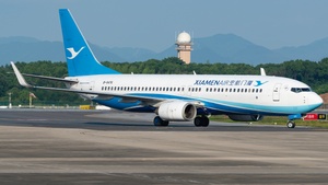 Photo of B-5476 - Boeing 737-85C operated by Xiamen Airlines