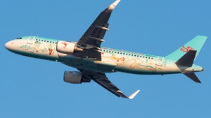 Photo of B-8433 - Airbus A320-214 operated by Loong Air