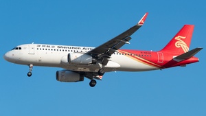 Photo of B-8636 - Airbus A320-232 operated by Shenzhen Airlines