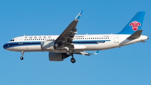 Photo of B-301J - Airbus A320-251N operated by China Southern Airlines