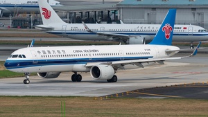 Photo of B-32N5 - Airbus A321-251NX operated by China Southern Airlines