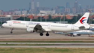 Photo of B-2419 - Airbus A321-211 operated by China Eastern Airlines