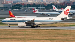 Photo of B-6072 - Airbus A330-243 operated by Air China