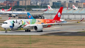 Photo of B-306N - Airbus A350-941 operated by Sichuan Airlines