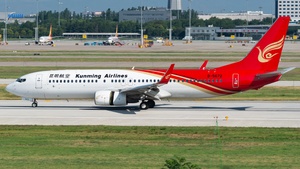 Photo of B-5672 - Boeing 737-87L operated by Kunming Airlines
