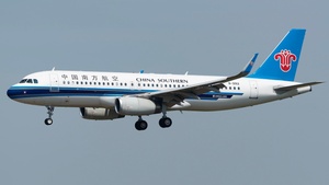 Photo with serial 5561 - Airbus A320-232