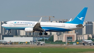 Photo of B-7819 - Boeing 737-85C operated by Xiamen Airlines