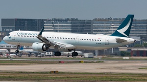 Photo of B-HPH - Airbus A321-251NX operated by Cathay Pacific Airways