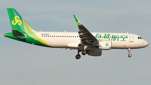Photo of B-6707 - Airbus A320-214 operated by Spring Airlines