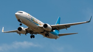 Photo of B-221C - Boeing 737-8JP operated by Joy Air
