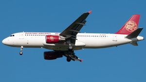 Photo of B-6949 - Airbus A320-214 operated by Juneyao Air