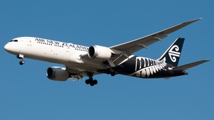 Photo of ZK-NZI - Boeing 787-9 Dreamliner operated by Air New Zealand