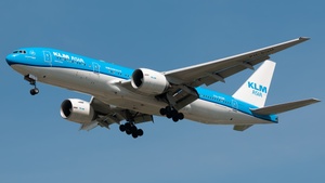 Photo of PH-BQM - Boeing 777-206(ER) operated by KLM Asia
