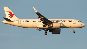 Photo of B-303E - Airbus A320-251N operated by China Eastern Airlines