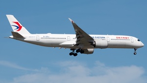 Photo of B-321J - Airbus A350-941 operated by China Eastern Airlines